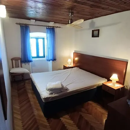 ヴィラ Captain Ivo *