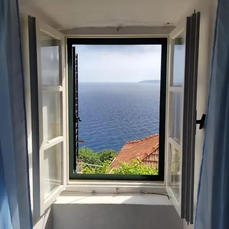 Captain Ivo * Orebic